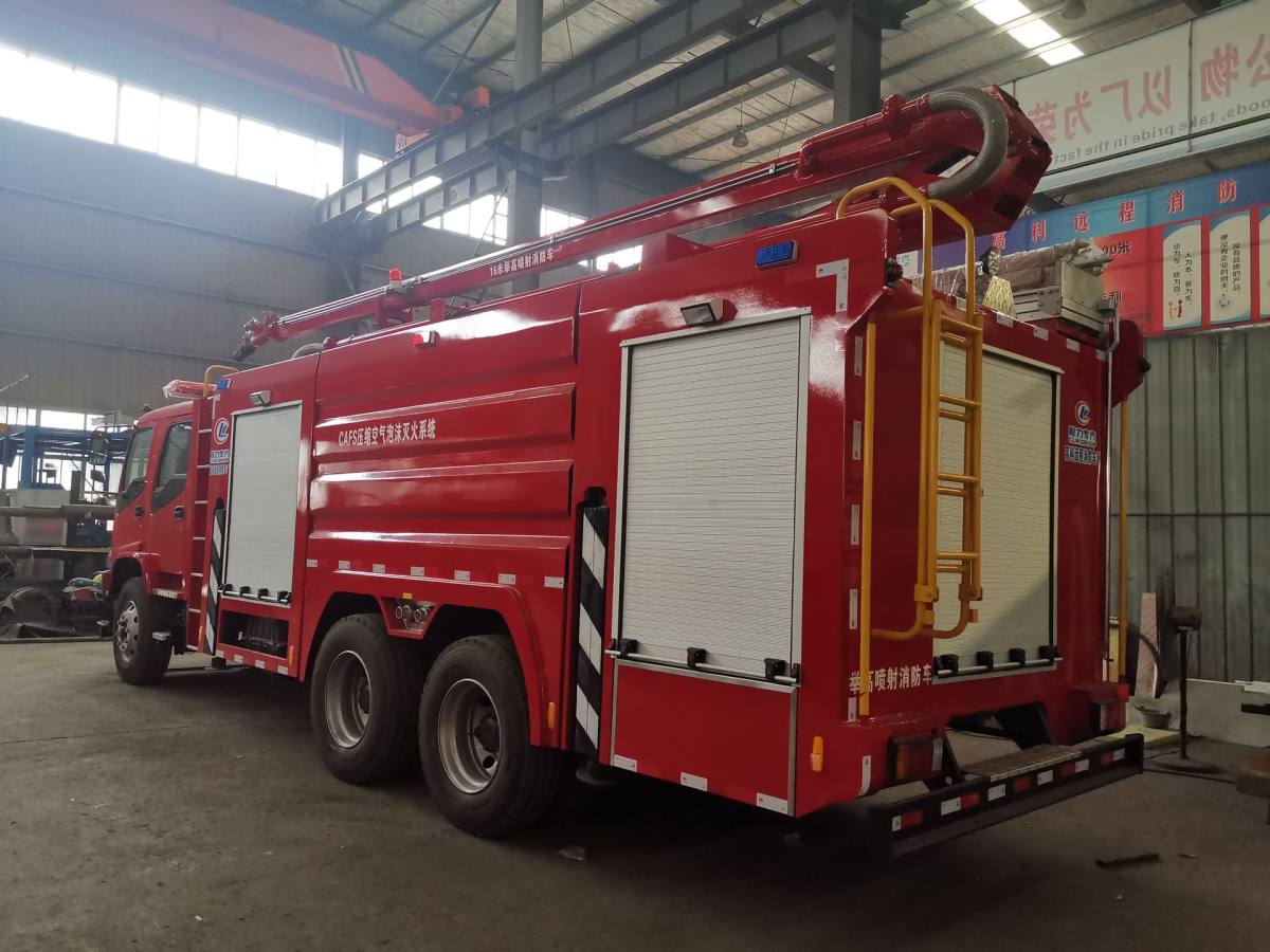 fire truck 1.jpg