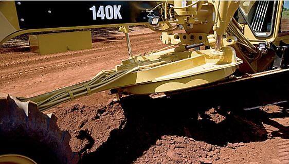 CAT New 140K Grader .jpg