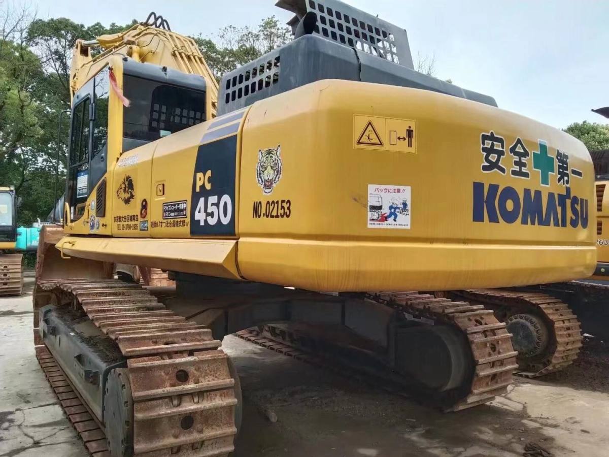 KOMATSU PC450 EXCAVATOR  2017Year.jpg