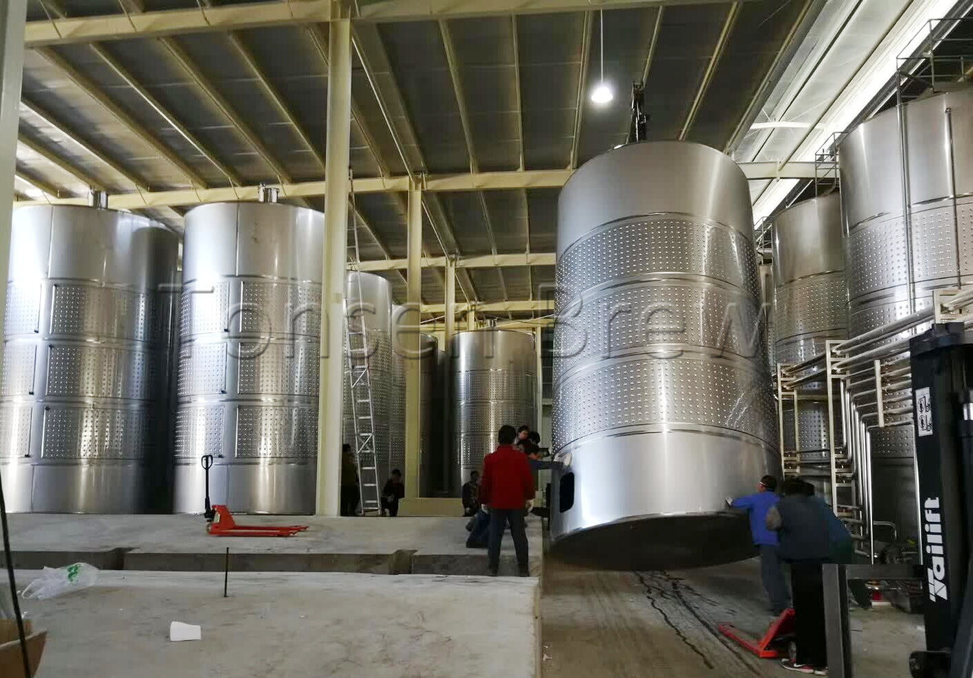 Cider Wine fermentation tanks  (1).jpg