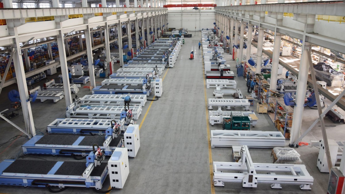 车间(1)_副本.jpg 车间(1)_副本.jpg