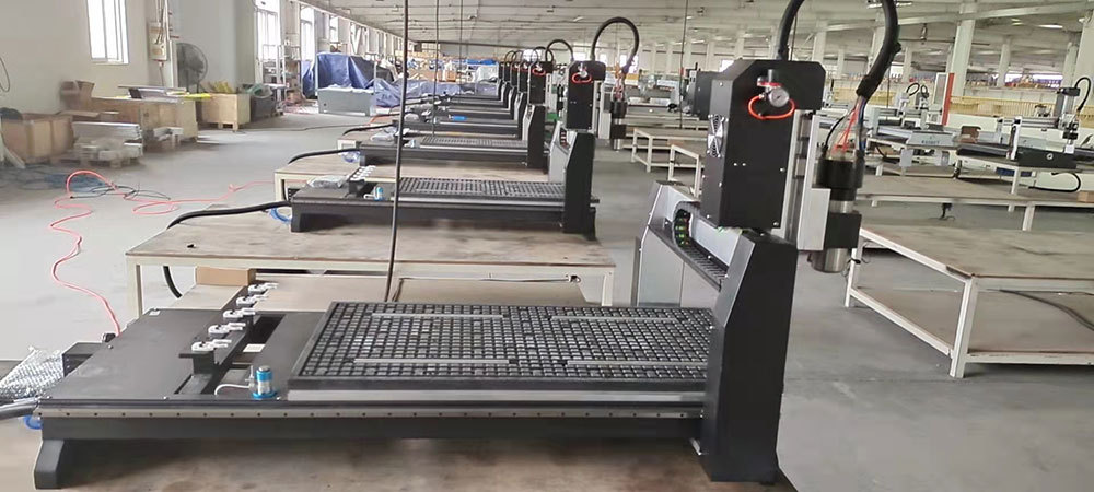 Показать вам фабрику Quick CNC Показать вам фабрику Quick CNC