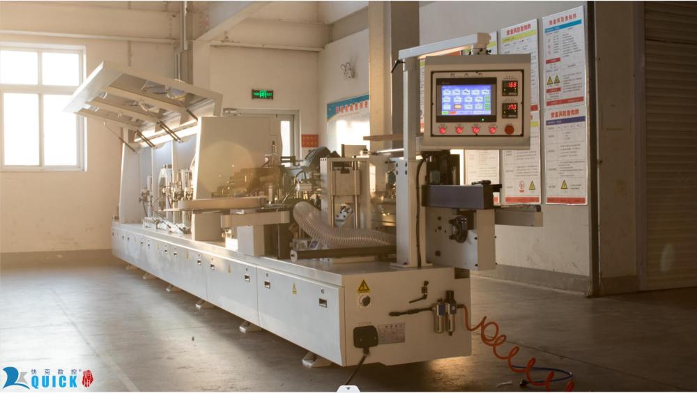 Краткое введение в технологию и области применения автоматической кромкооблицовки Краткое введение в технологию и области применения автоматической кромкооблицовки