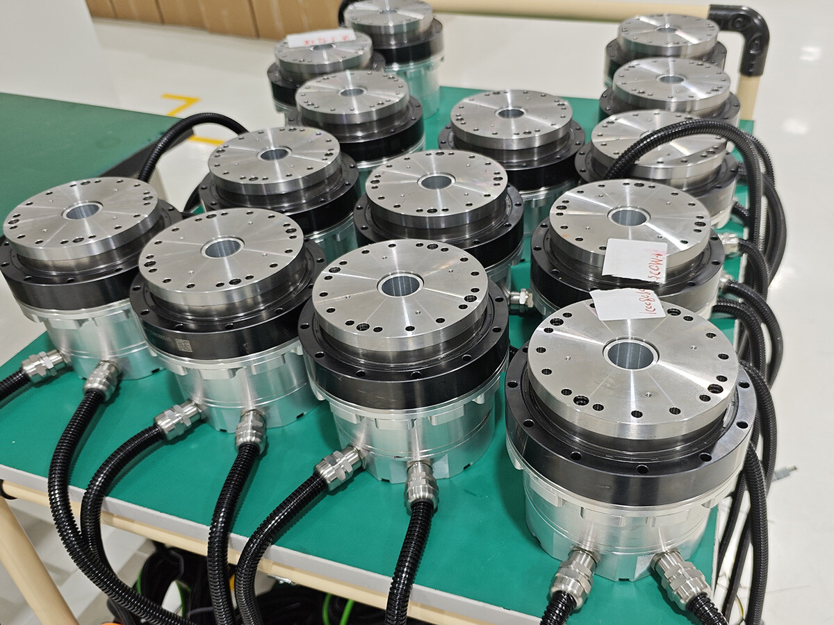 ハーモニックドライブとサーボモーターの相乗効果がロボットアームの小型化を加速