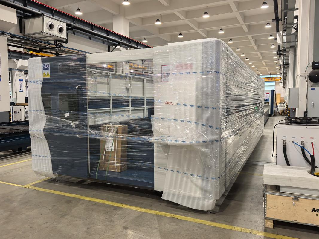 太陽電池レーザー加工装置用リニアモーターモジュール