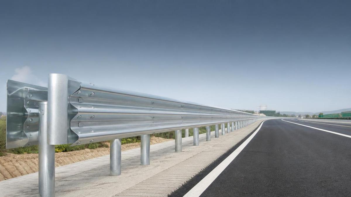 Highway Guardrail Specifications Explained Разъяснение технических характеристик дорожных ограждений