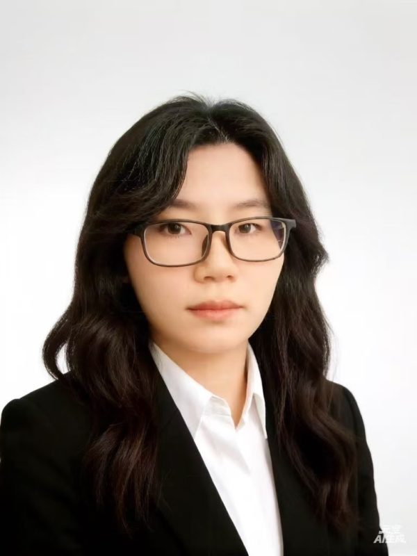 张丽芳 学长