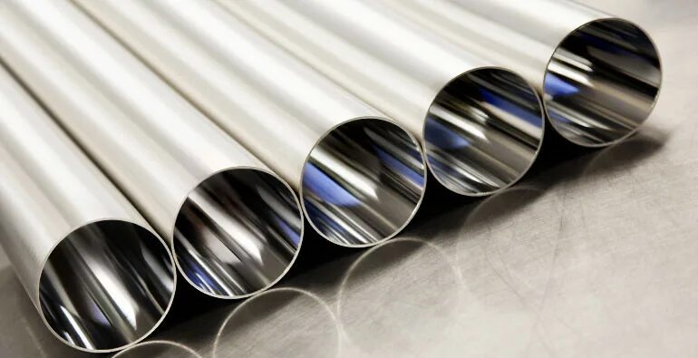 La siguiente es la producción de acero inoxidable en algunas regiones en 2024