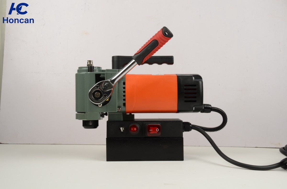 VDW50