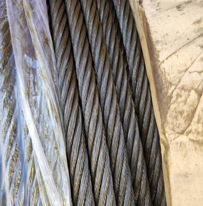 Cable de acero galvanizado 6x37 10-22mm utilizado para maquinaria de elevación