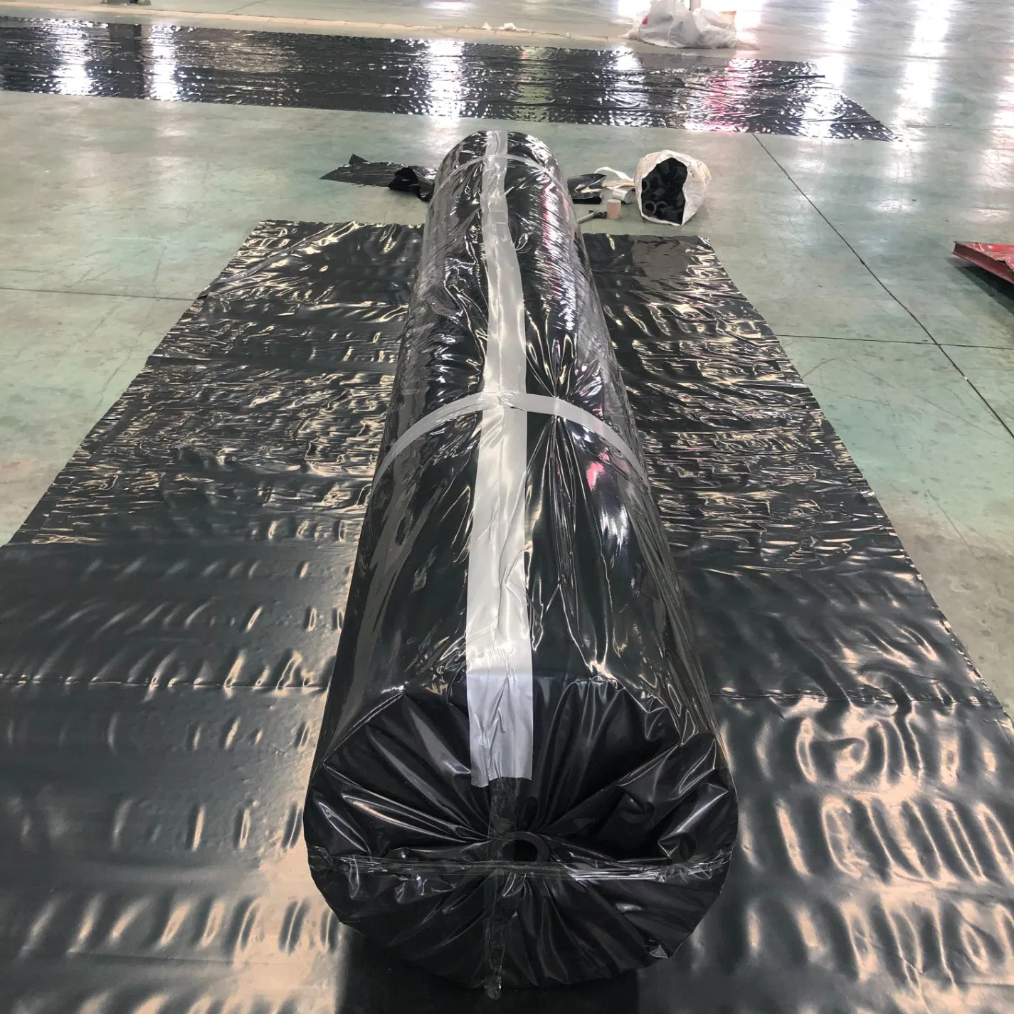 GEOMEMBRANA HDPE VERDE TEXTURIZADA ASTM GM13 DE CALIDAD