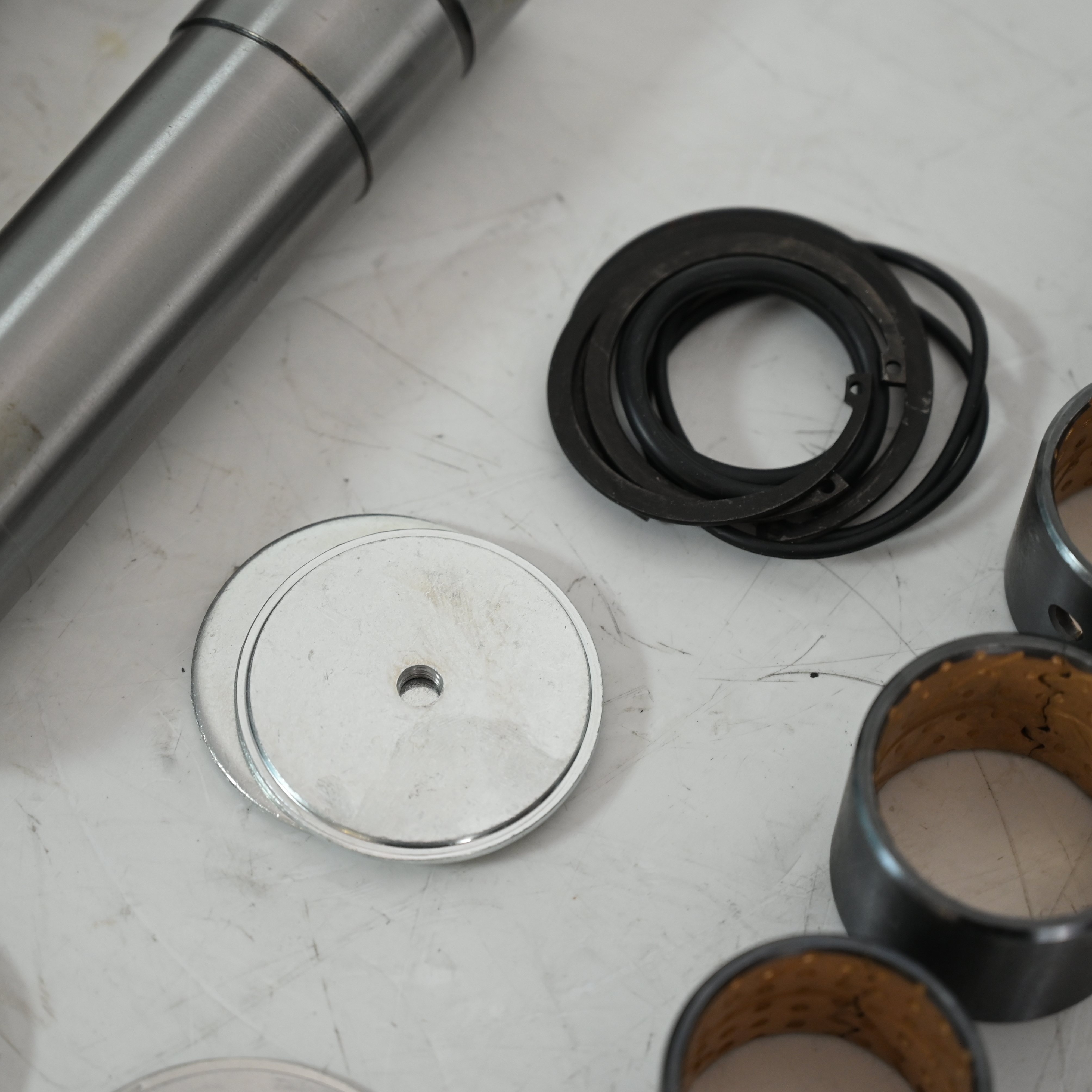 Kit de reparación del perno rey del muñón de dirección