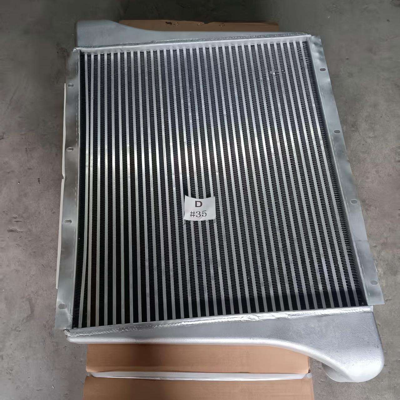 Intercooler WG9719530250 (0250) enfriador de aire de carga de servicio pesado para sistema de refrigeración de motor SINOTRUK HOWO