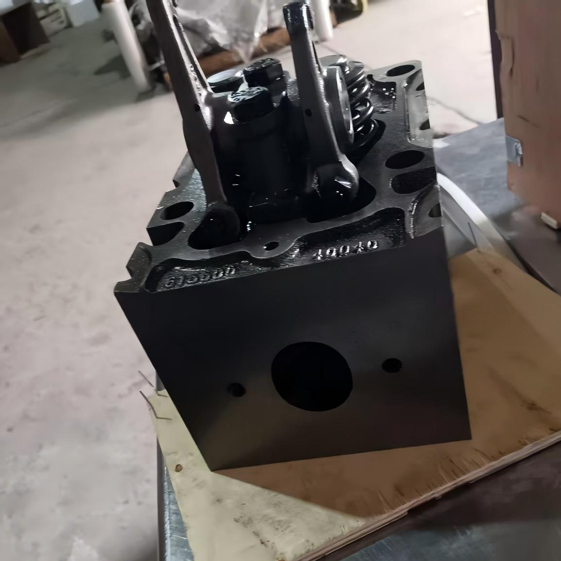 615 Cilindro superior completo 161560040058 Conjunto completo de culata para motor diésel SINOTRUK HOWO WD615