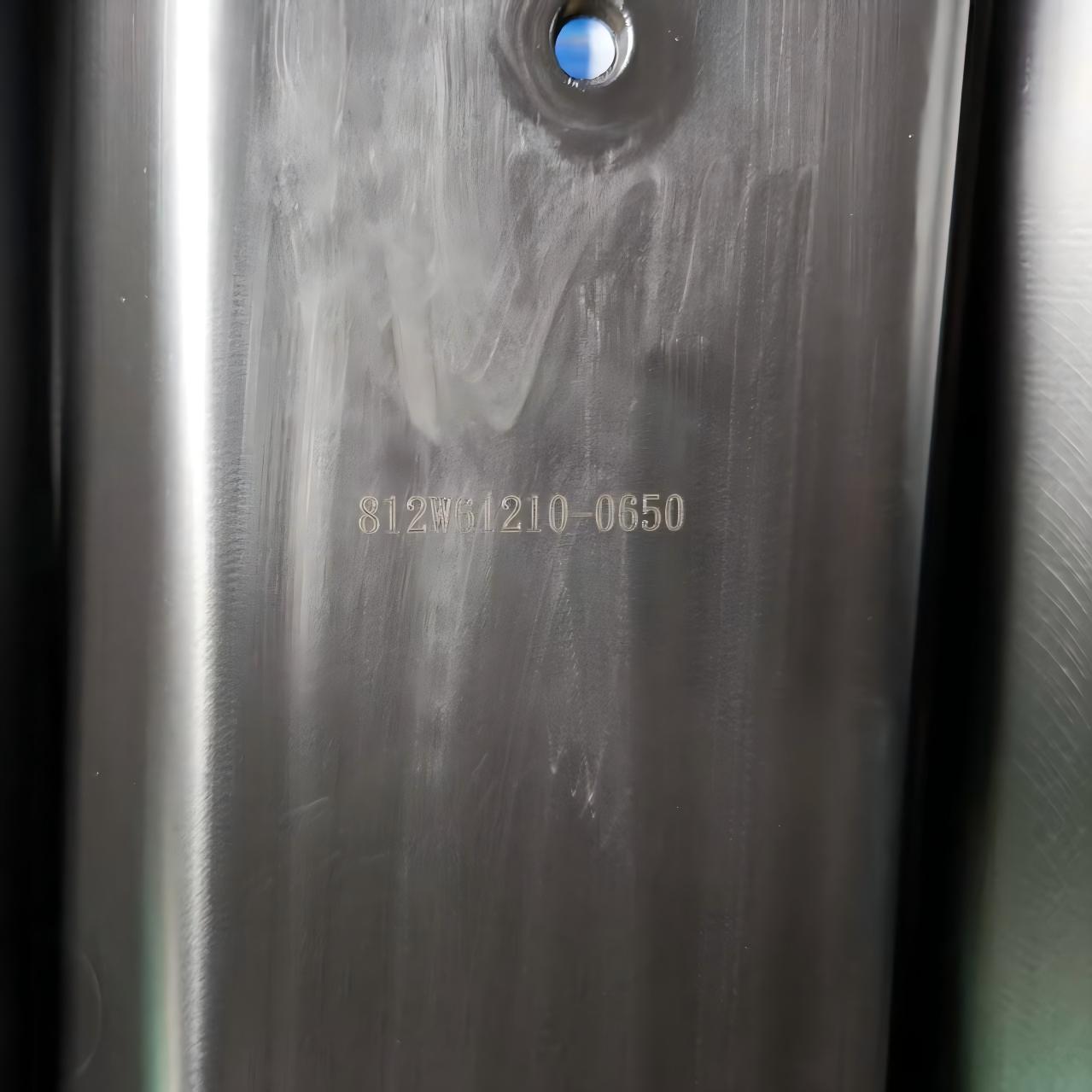 Guardabarros trasero TX380 L pintado 812W61210-0651 para camión pesado TX380