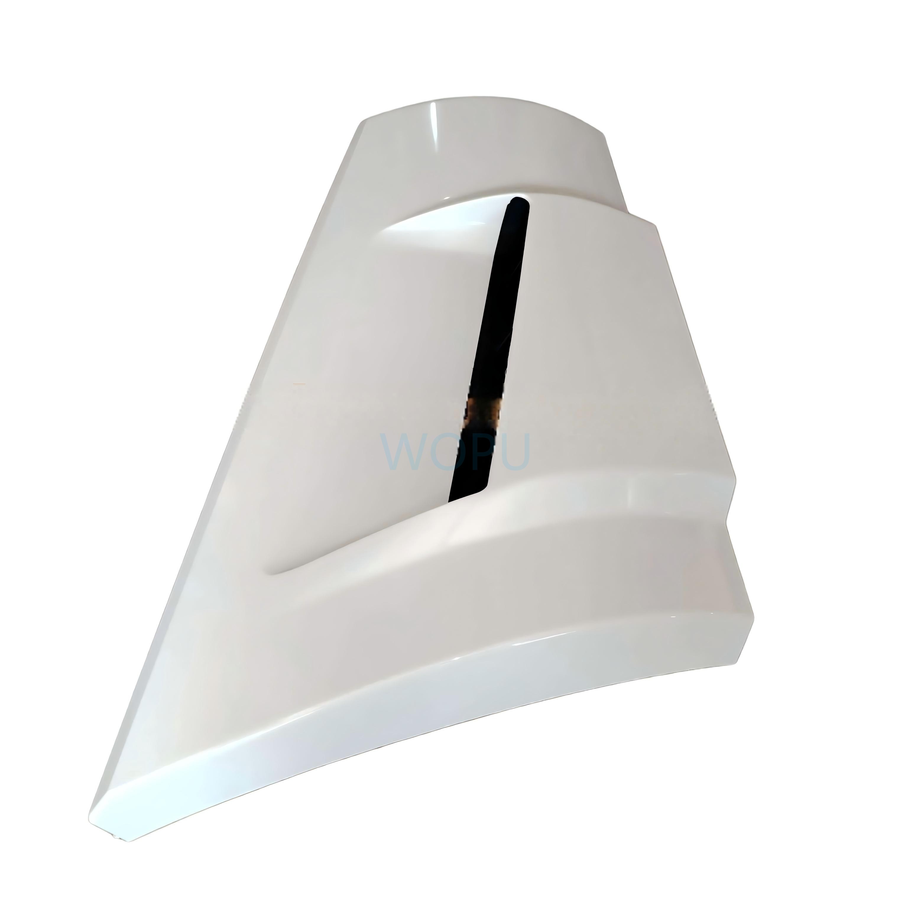 Deflector de aire 5187500124 / 5187500224 para la cabina del camión Beiben V3, sistema exterior
