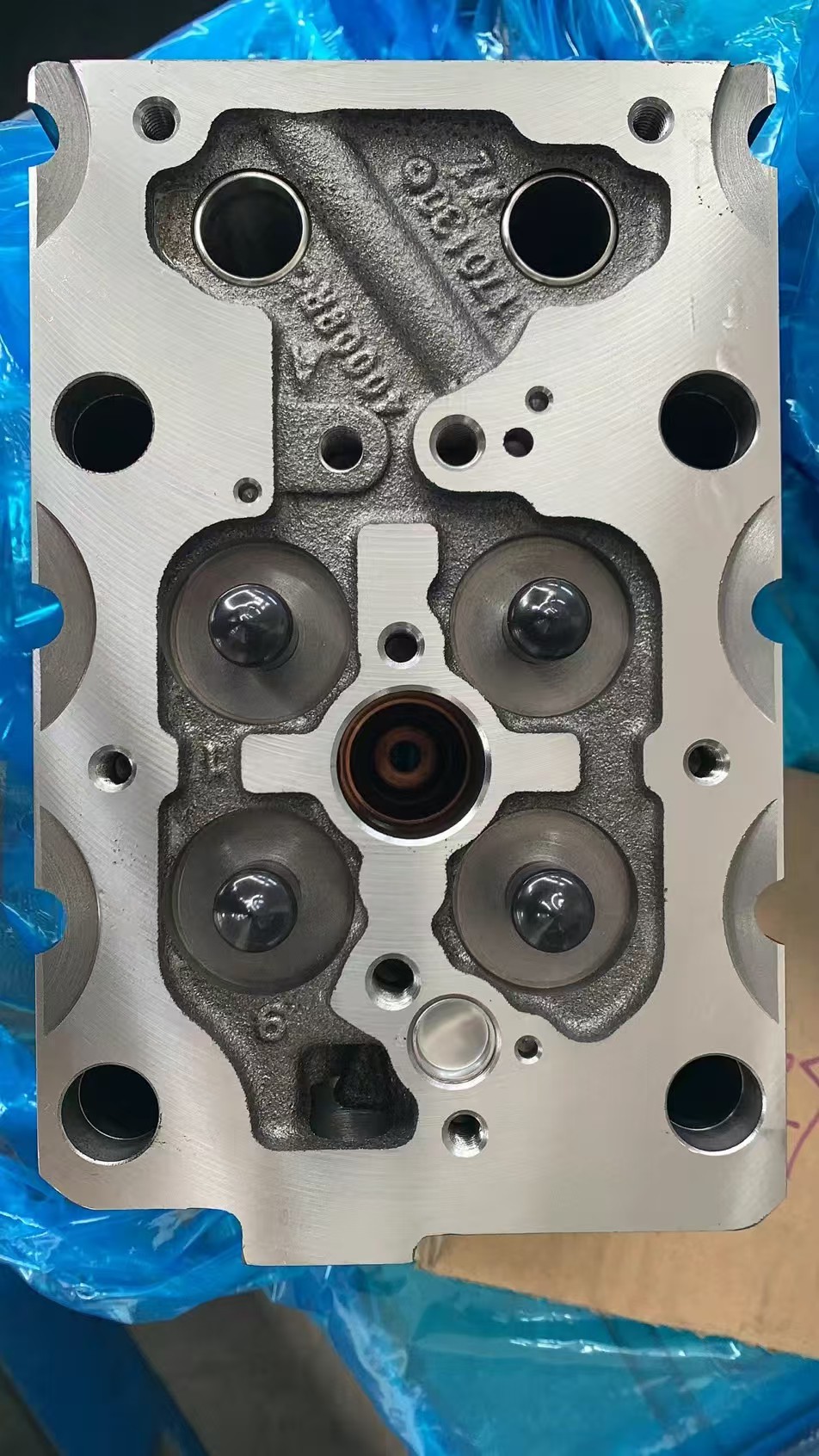 Culata de cilindro 50040001-202107 para motor diésel de camión pesado