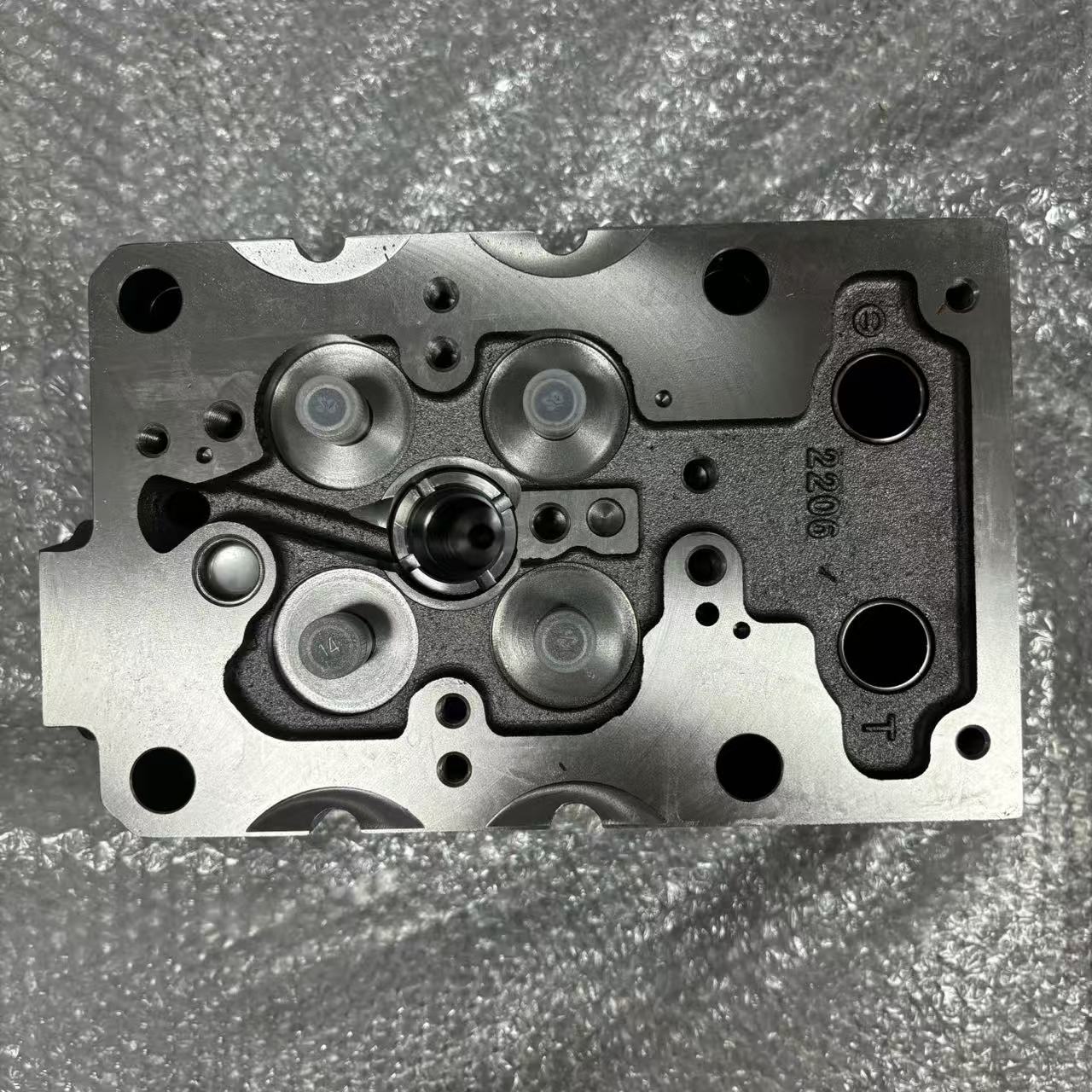 Culata A21246040010D para motor diésel D12 de Sinotruk, piezas de motor para camiones pesados