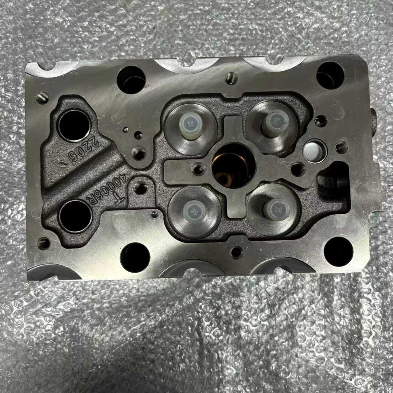 Culata de cilindro 612650040038 Euro V de cuatro válvulas para piezas de motor diésel de camiones pesados WP12