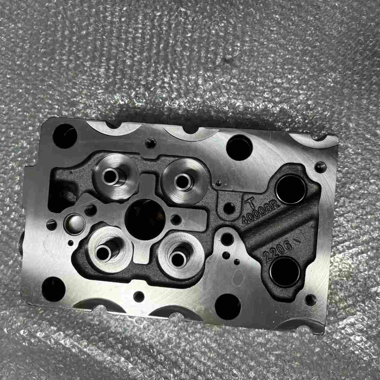 Culata de cilindro 612650040001 P10 de cuatro válvulas para piezas de motor diésel de camiones pesados