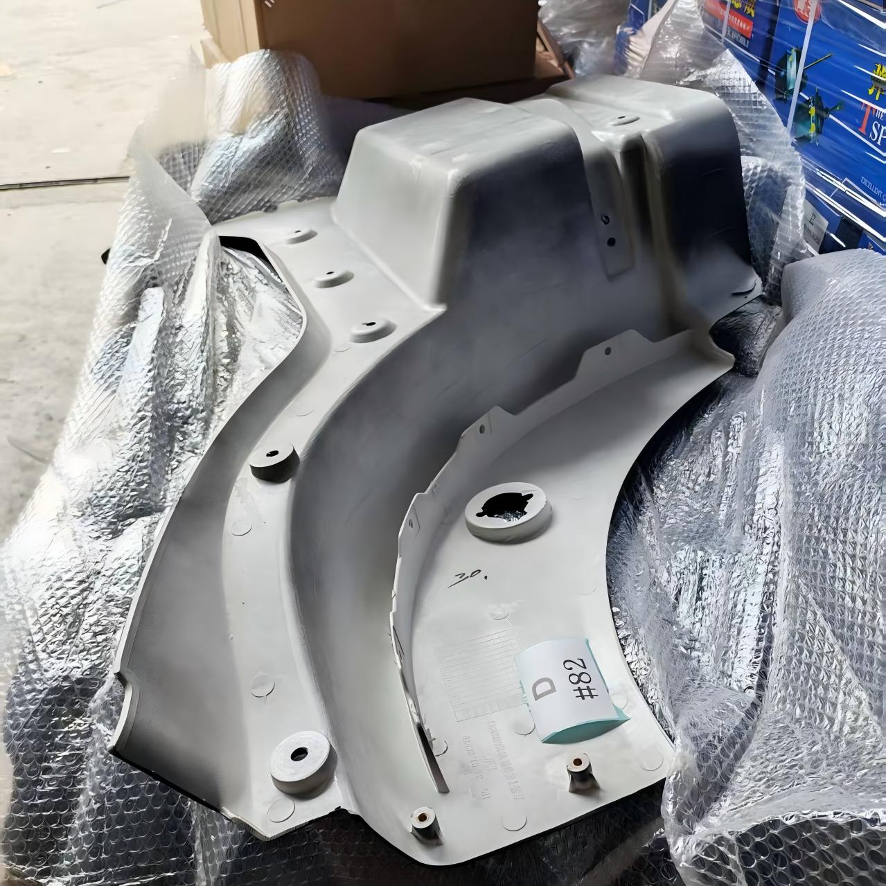 Переднее крыло TX380 L окрашенное WG166423238213 для тяжелого грузовика TX380