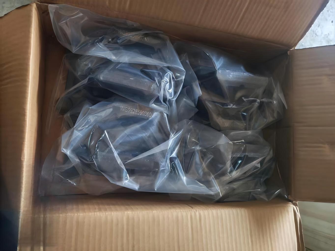 Задняя опора двигателя SINOTRUK HOWO TX WG9925590360, узел крепления двигателя