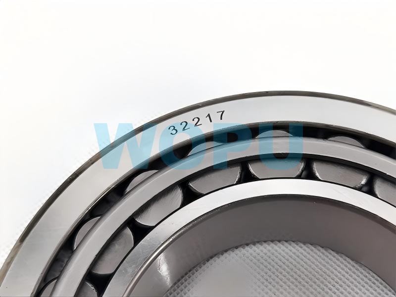 Конический роликоподшипник ступицы 7517 / DS32217 / 32217 / 7517E для запасных частей грузового автомобиля SINOTRUK HOWO 153