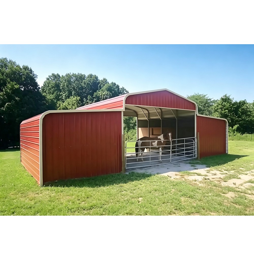 Casa de fazenda com estrutura de aço & galpão para criação de animais