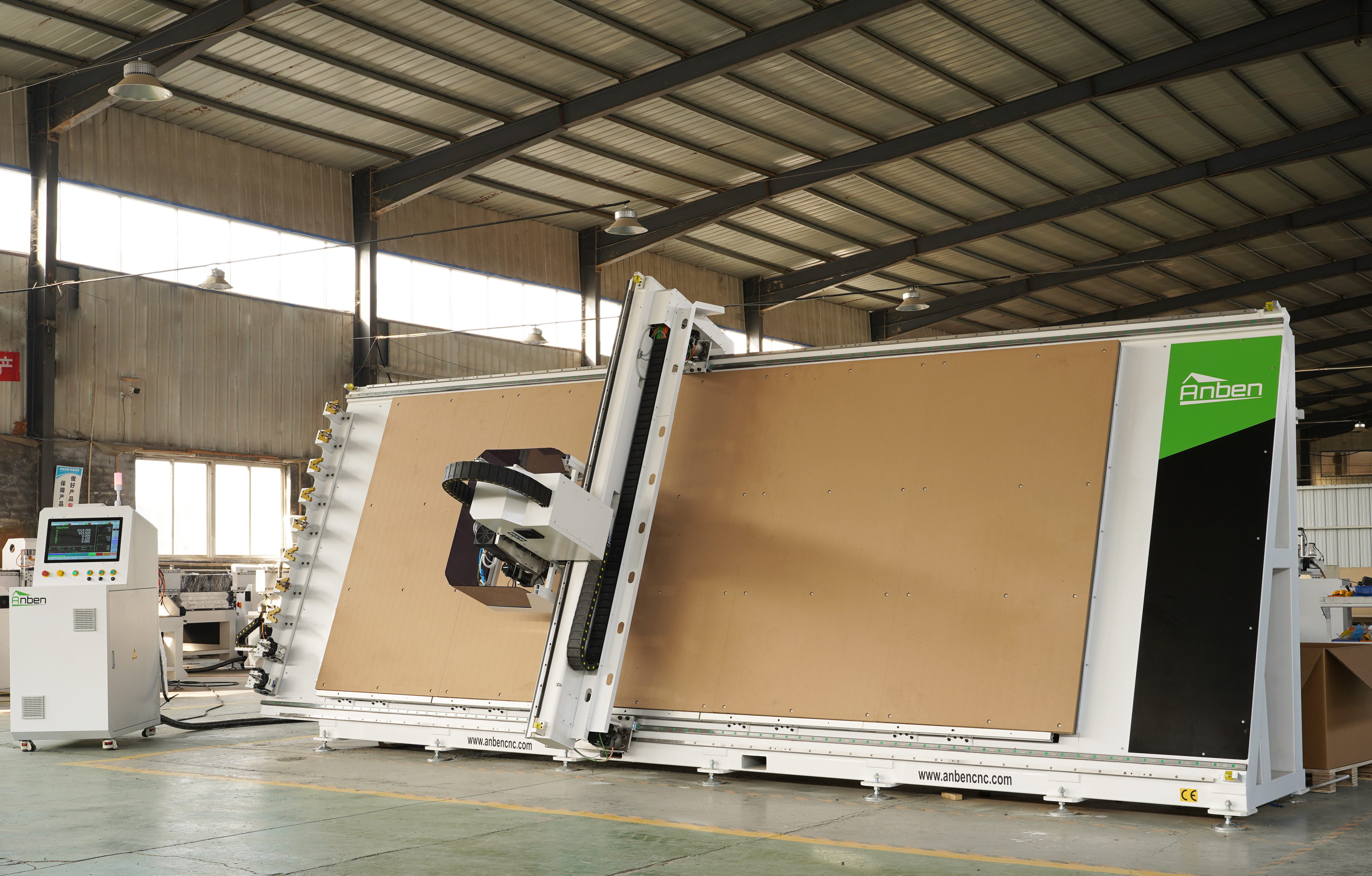 Fresadora CNC vertical V-2151