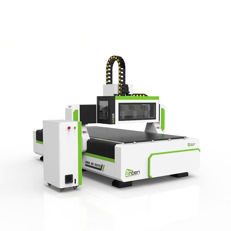 Fresadora CNC AN1530-3S de 3 husillos