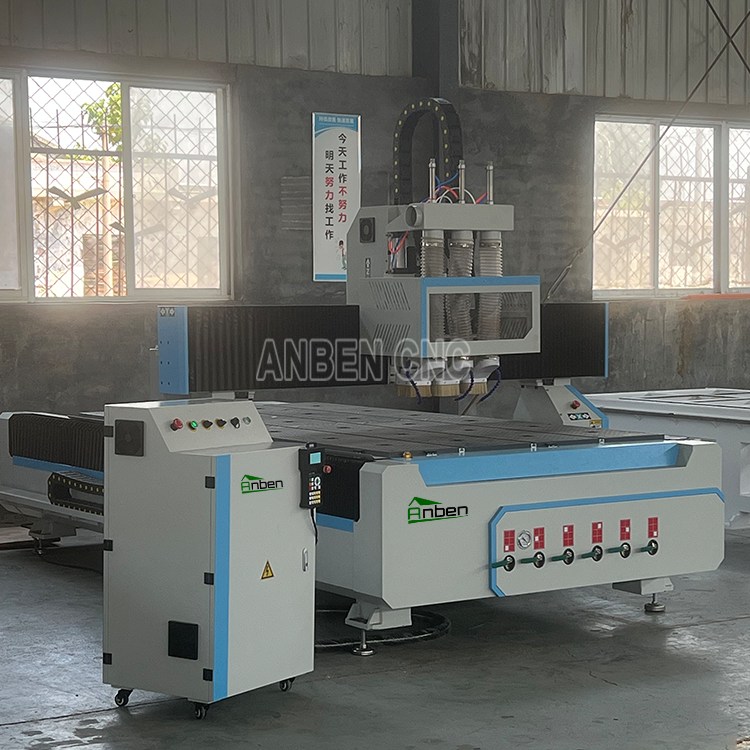Router CNC AN1325-3S de 3 husillos