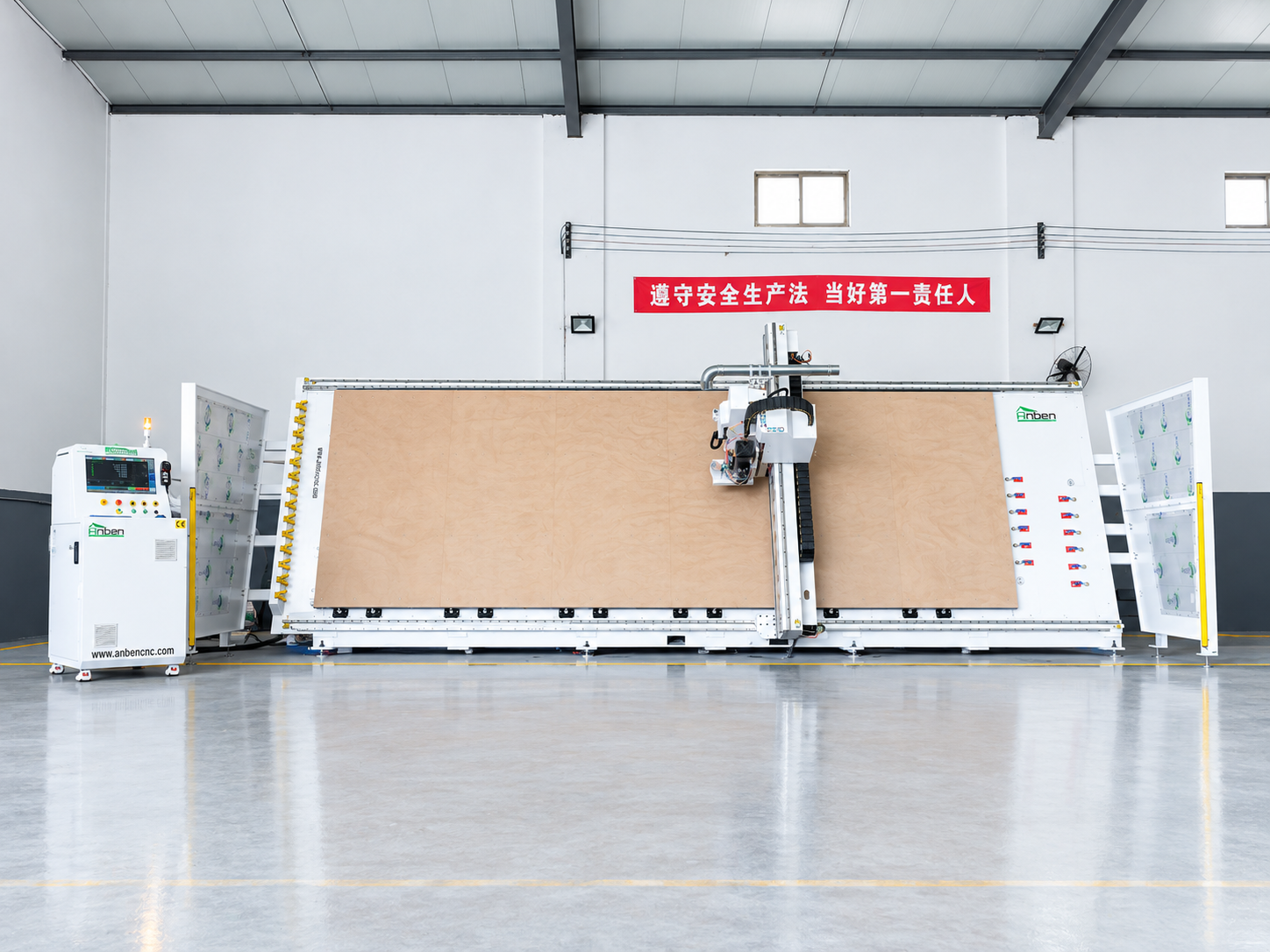 Fresadora CNC vertical V-2162