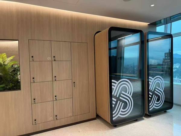 Cabina telefónica para oficina abierta: ¿Cuánto ruido puede bloquear?