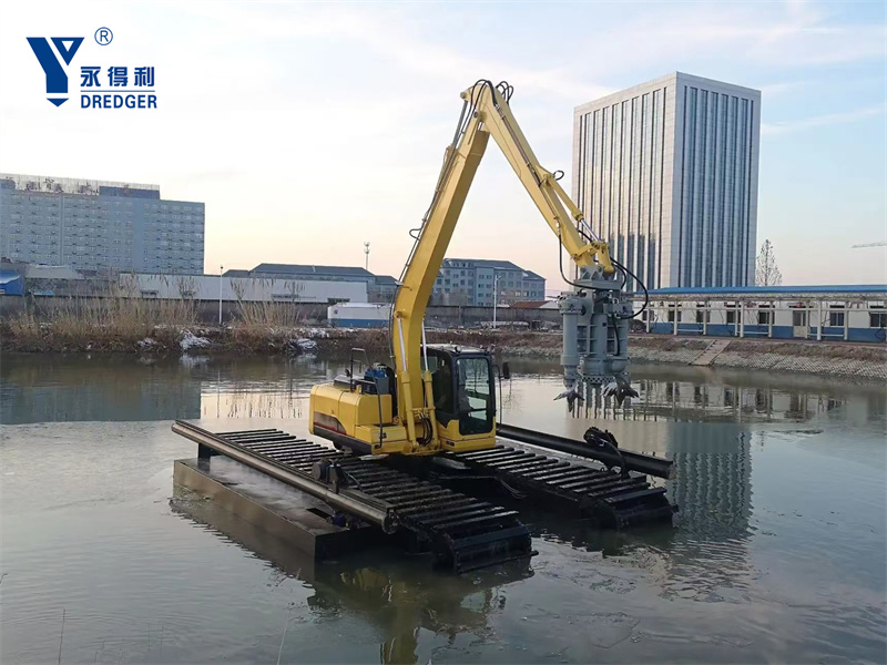 Amphibious Excavator