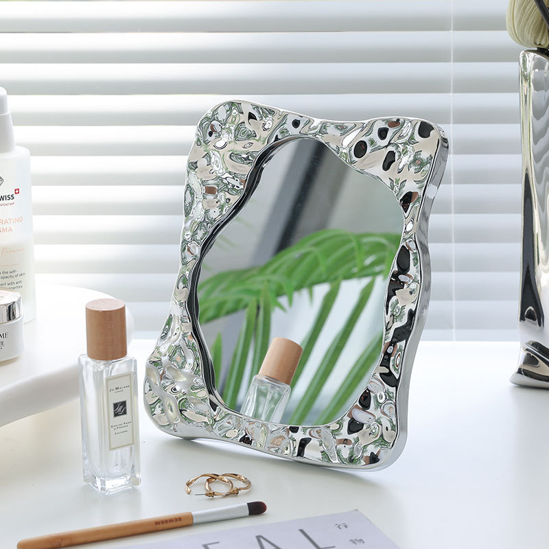 Plastic mirror