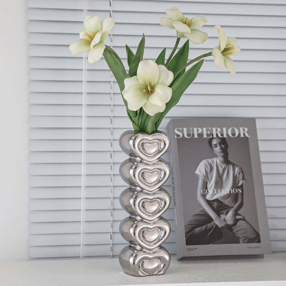 Ceramic vase