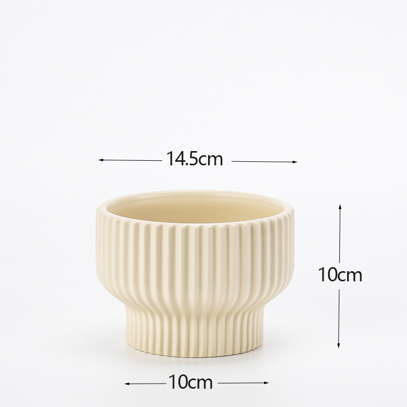 Ceramic planter