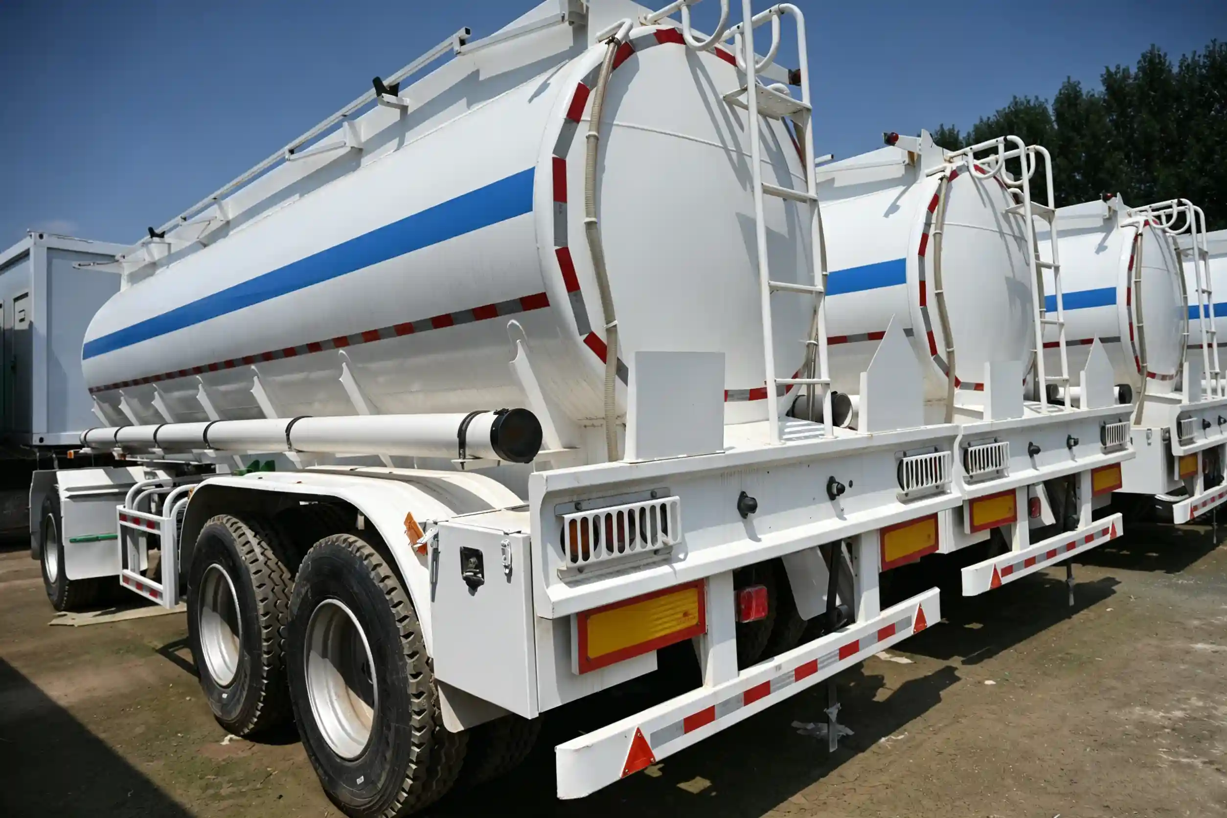 Remolque completo cisterna de combustible de 15 CBM