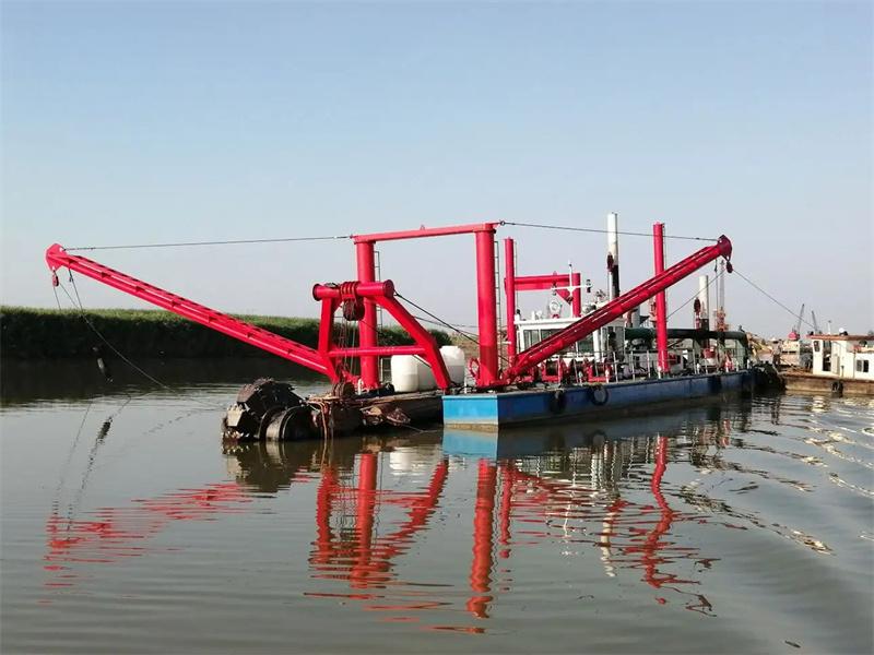 bucket wheel dredger