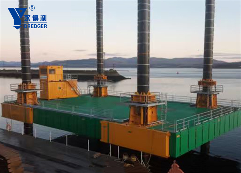 Barge elevable