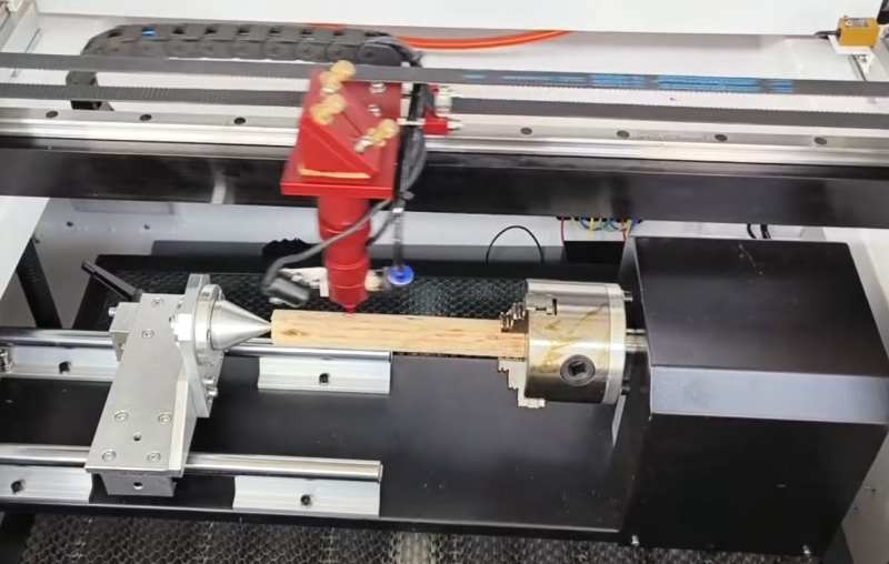 ACCESORIO ROTATIVO PARA MÁQUINA DE GRABADO LÁSER DE CO2