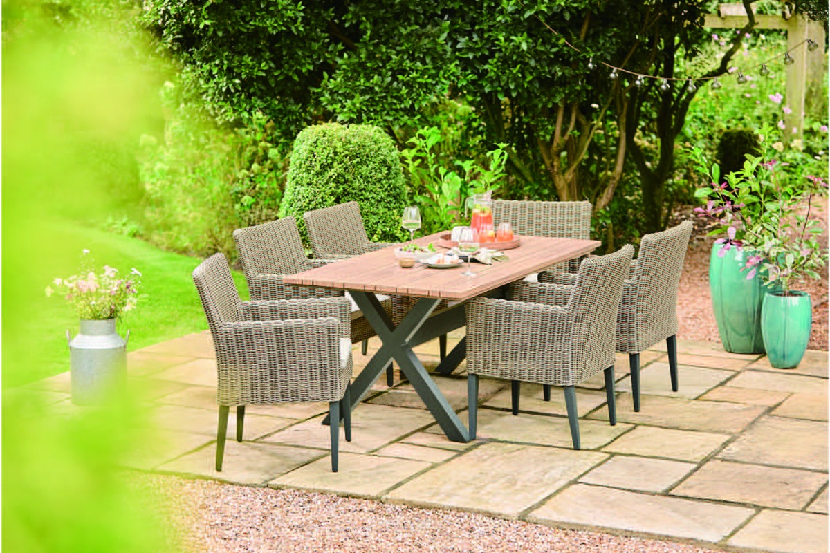Rattan_Dining_Set