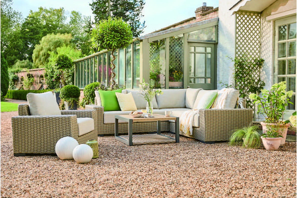 Rattan_Sofa_Set