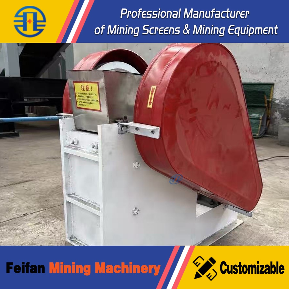 Britador de Mandíbulas OEM PE900×1200 144-310tph para Britagem de Basalto com Sistema de Ajuste Hidráulico Máquina Aprovada pela CE