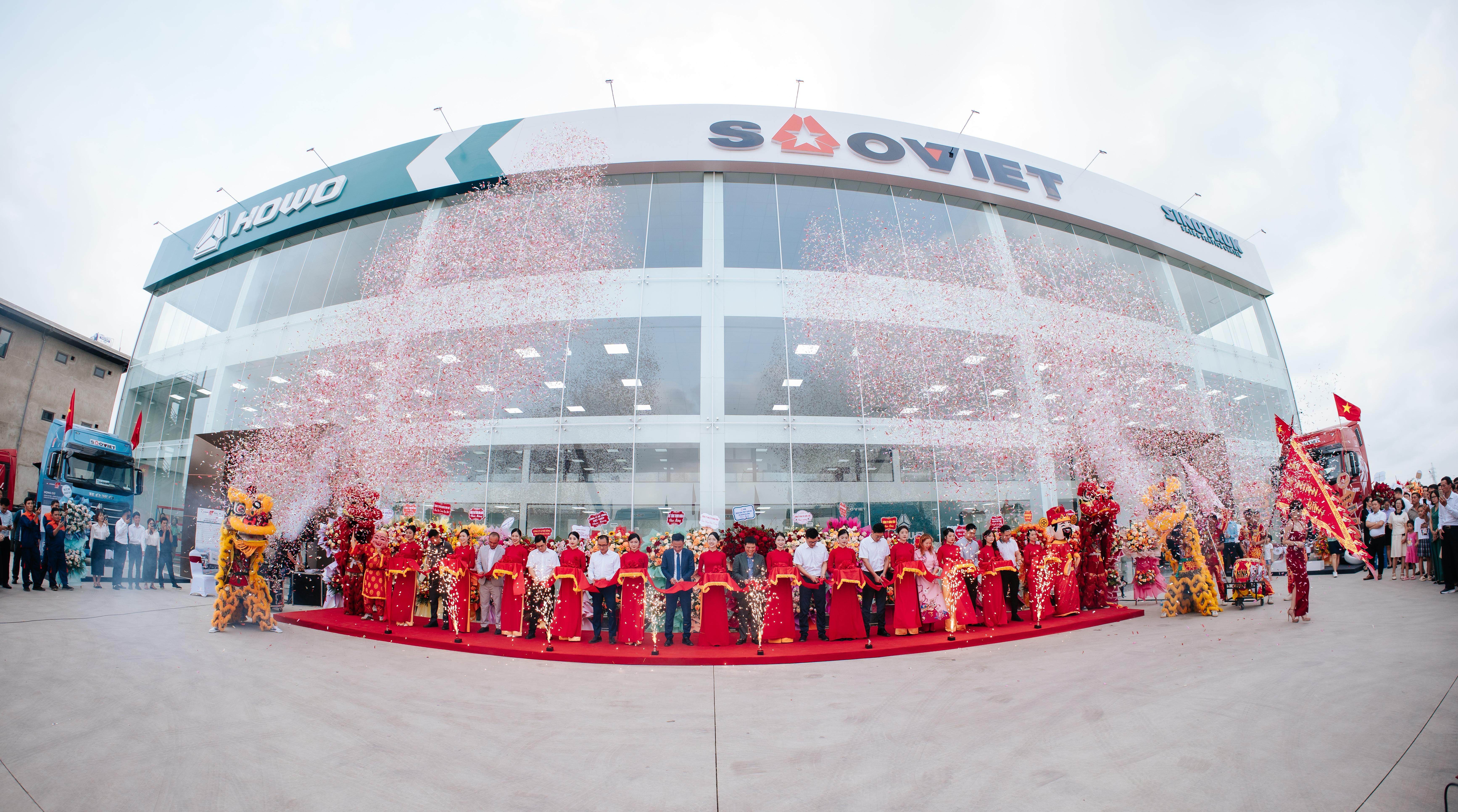 SINOTRUK garante encomendas de mais de 800 unidades no Vietname