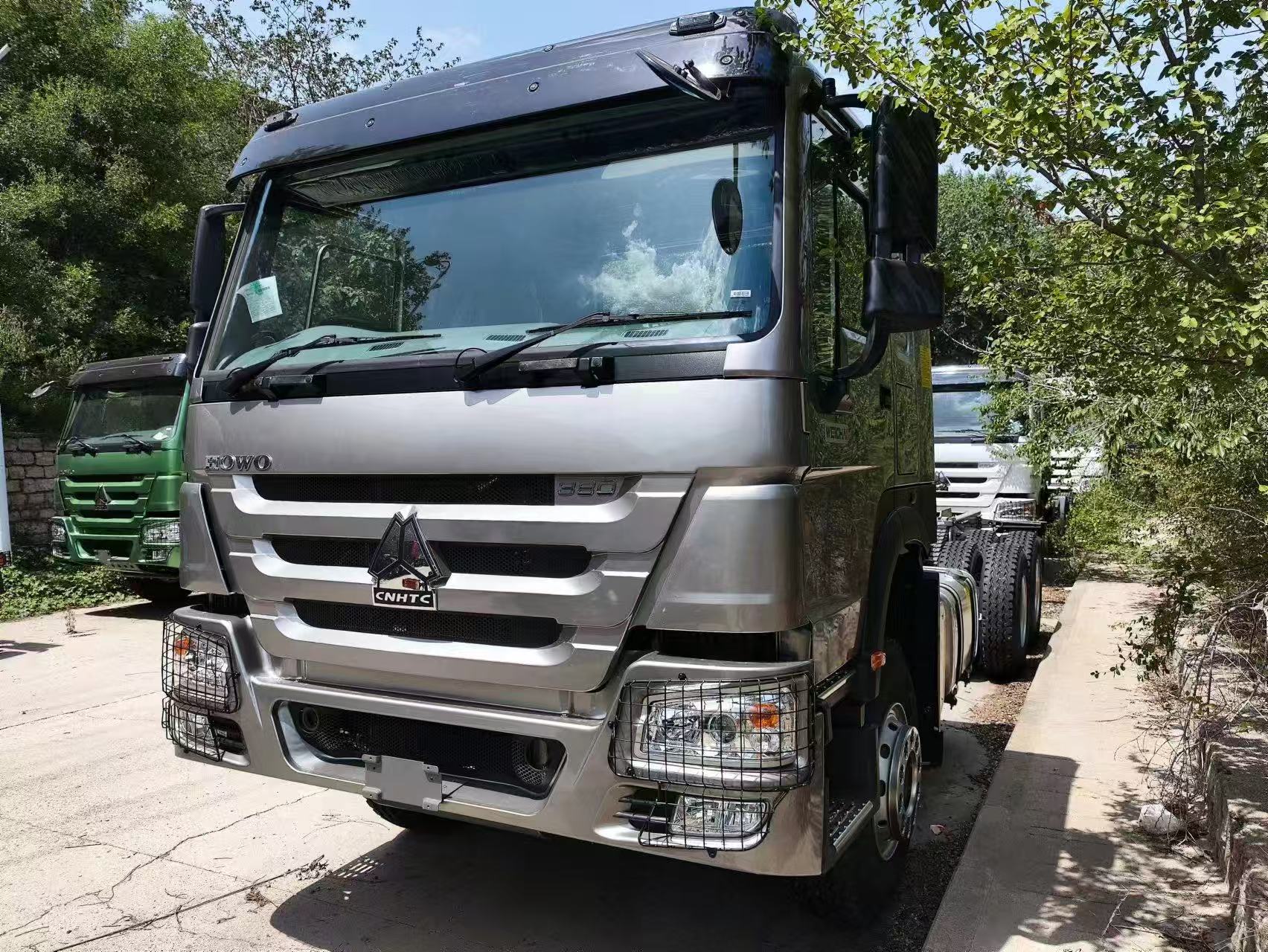 Caminhão-trator HOWO 7 4×2