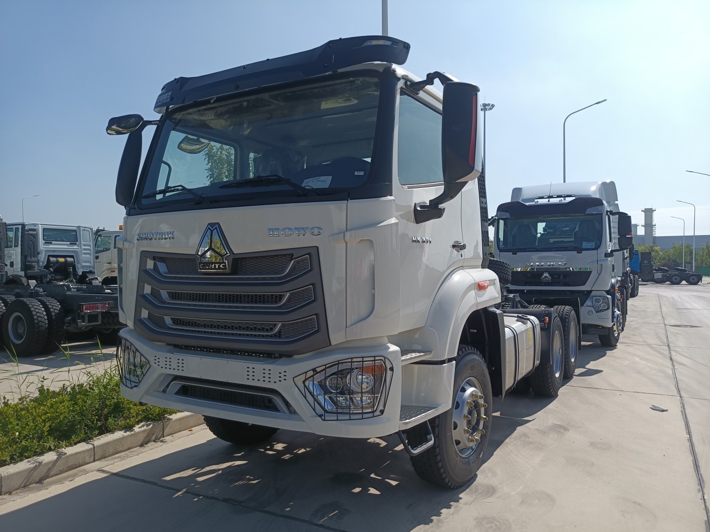 Tractocamión HOWO NX 6×4