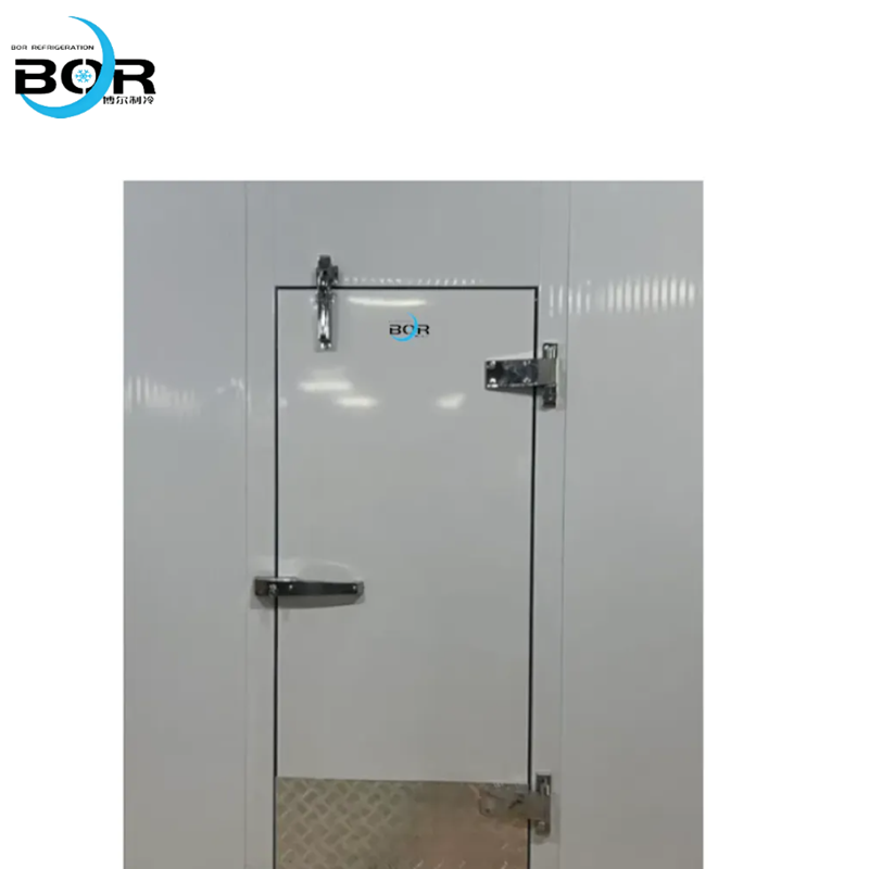 Puerta con bisagra totalmente oculta