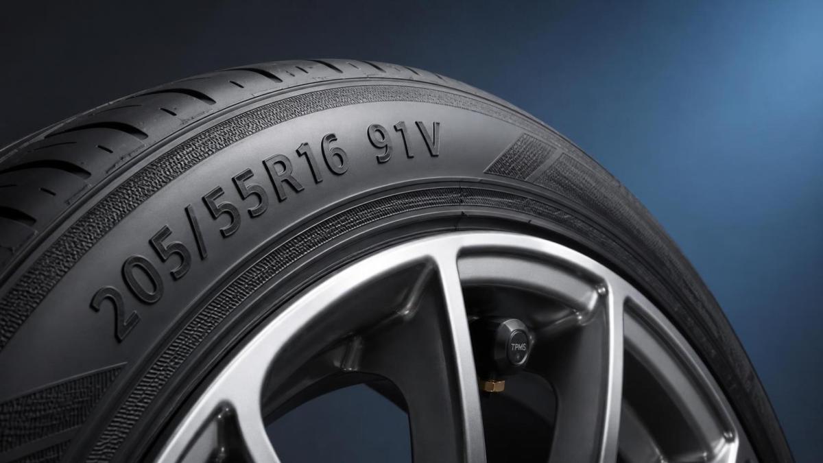 PCR Tire Load Index and Speed Rating Guide Guía del índice de carga y código de velocidad de los neumáticos PCR