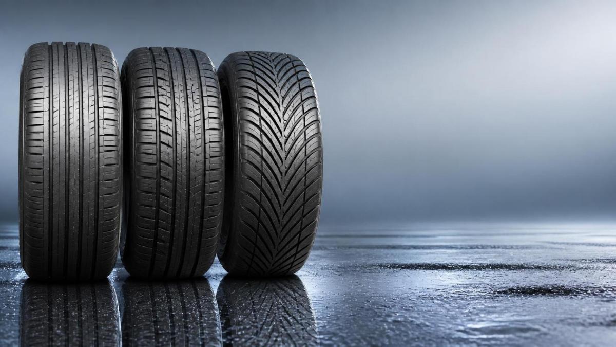 PCR Tire Tread Patterns Explained Explicación de los patrones de la banda de rodadura de los neumáticos PCR